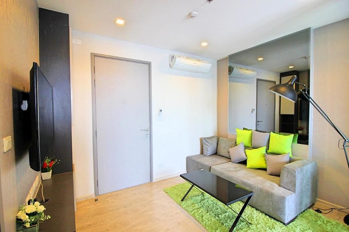 The Base - Large Luxury, 1 Bedroom, Sea View - Centre - 963 * Pattaya