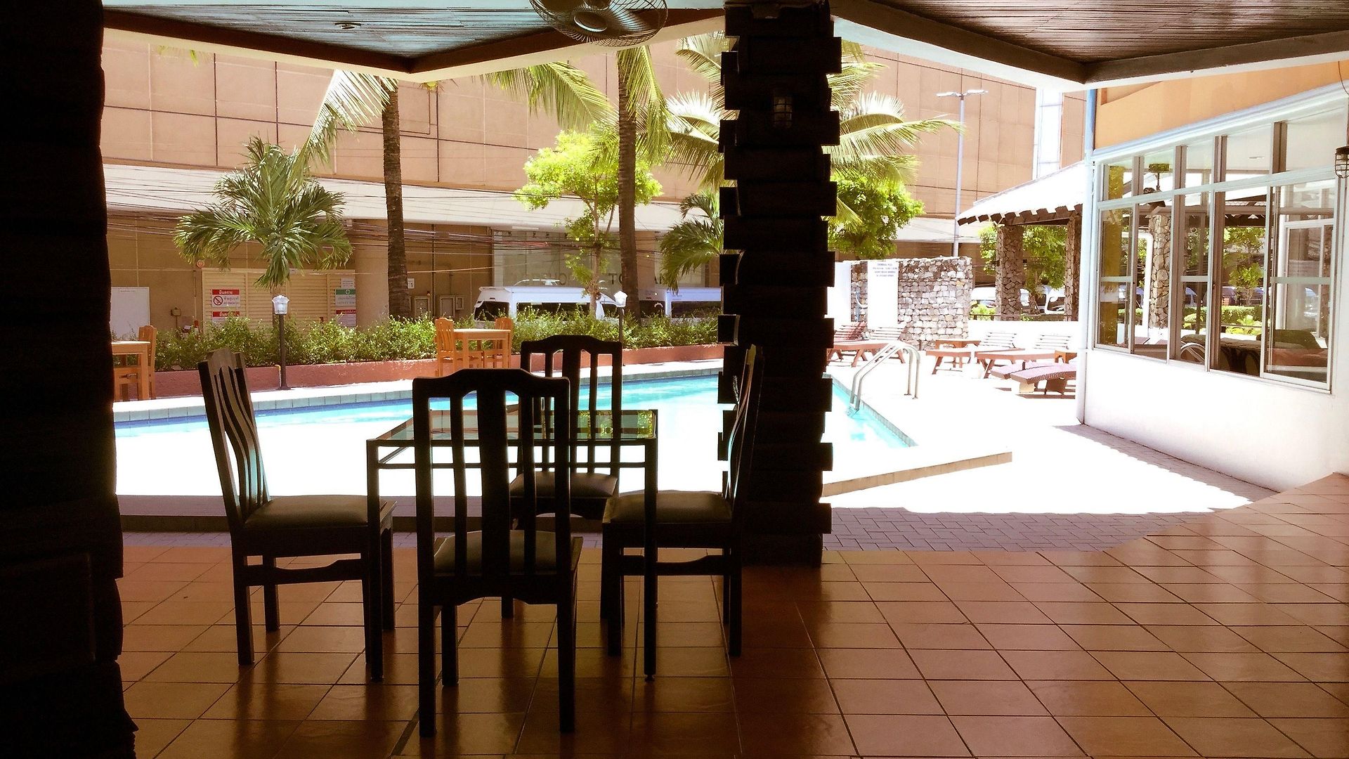 โรงแรม พัทยา แอท ไนน์ Pattaya