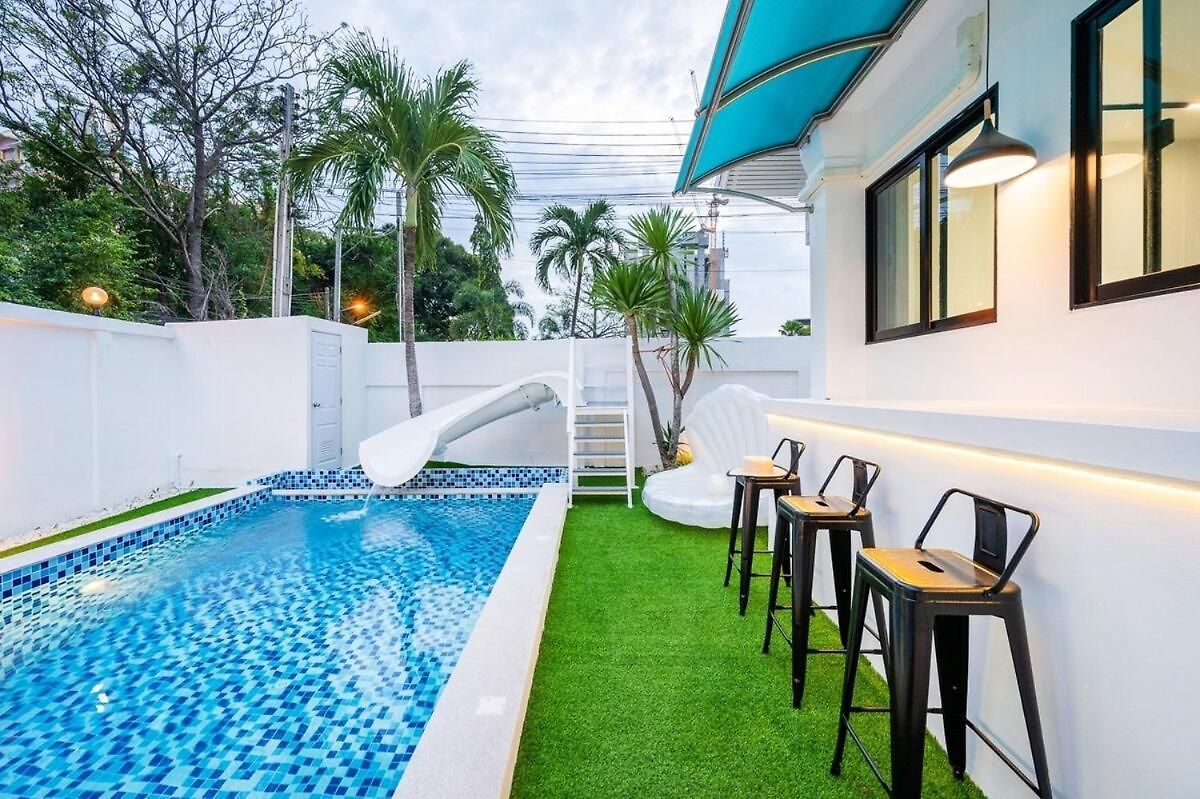 วิลล่า 35 Wongamat 4br, 300m From