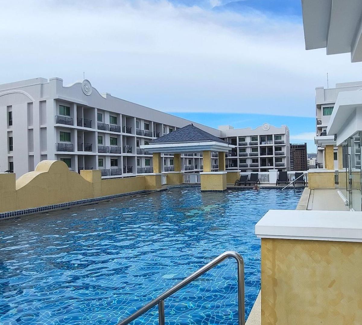 In , Chon Buri อพาร์ทเม้น