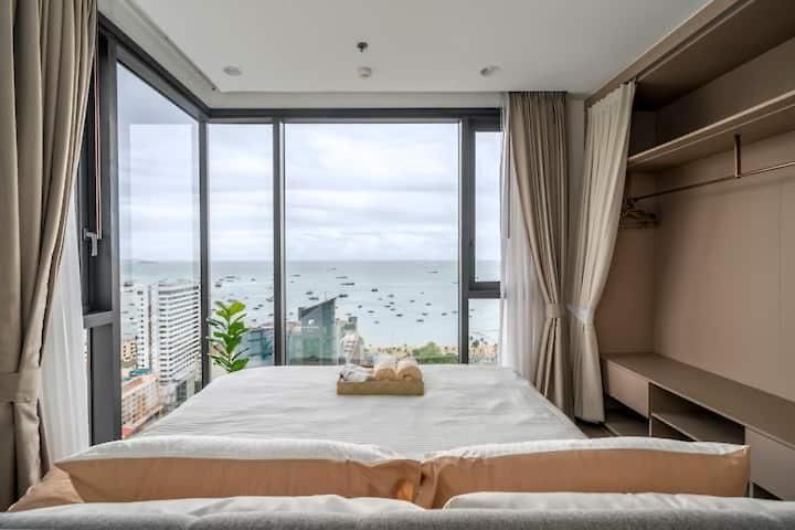 Apartment Luxury 2 Bed Sea View Bath Tub In Balcony