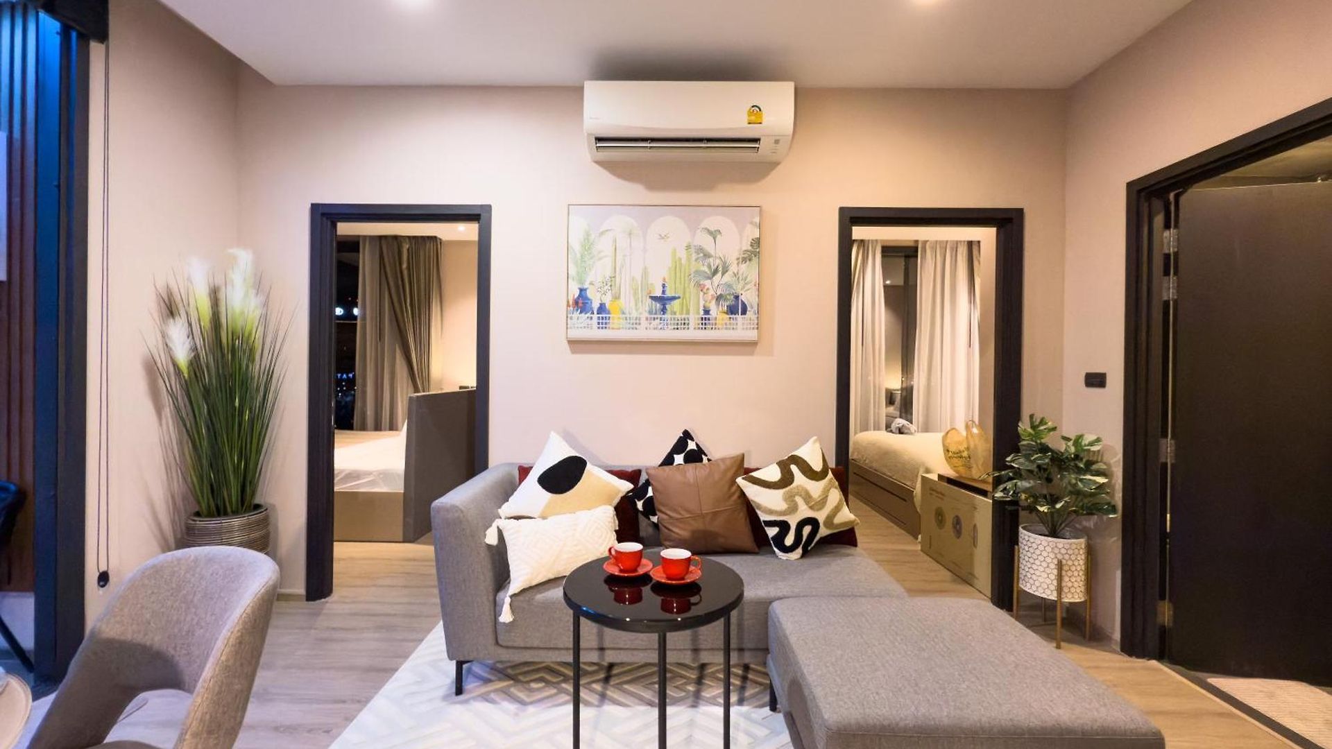 Luxury 2 Bed Sea View Bath Tub In Balcony