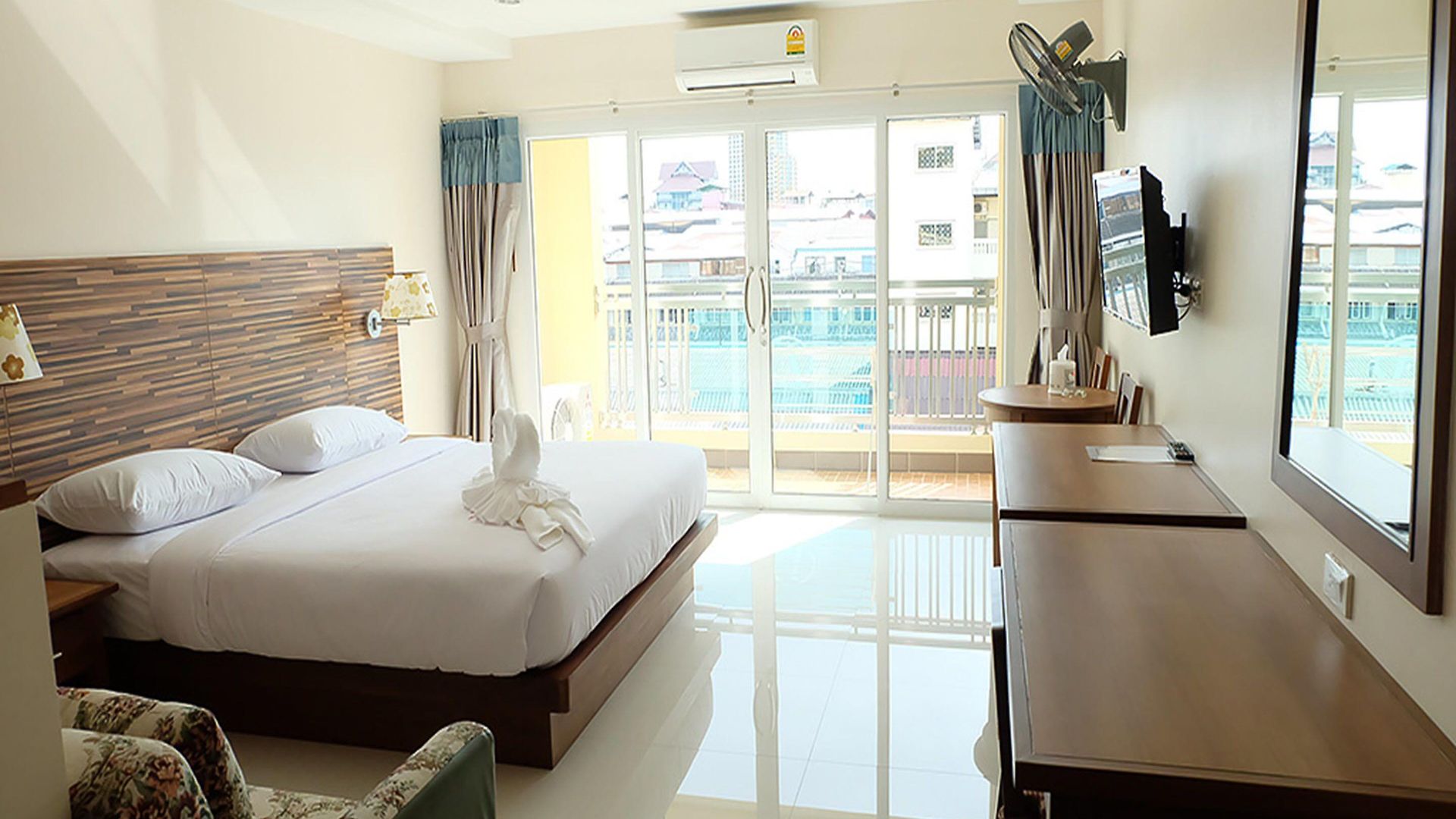 Hotel D 3*
