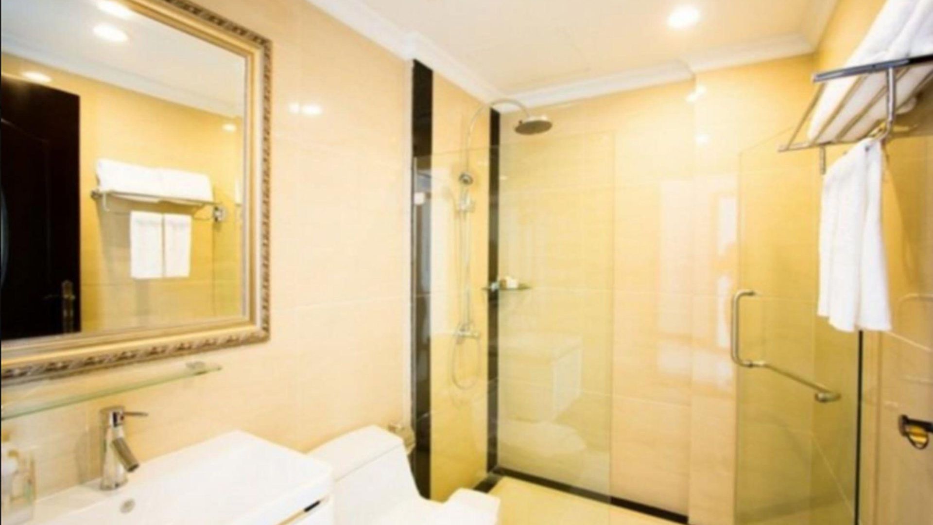 Lk Majestic โรงแรม