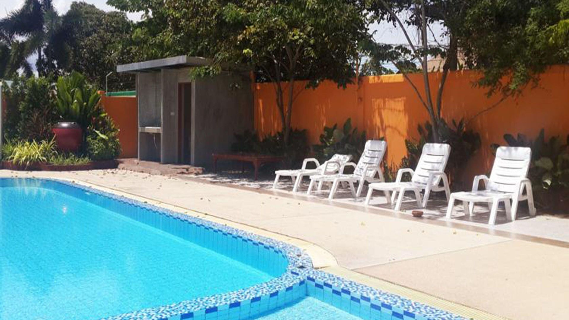 โรงแรม La Casa 2*