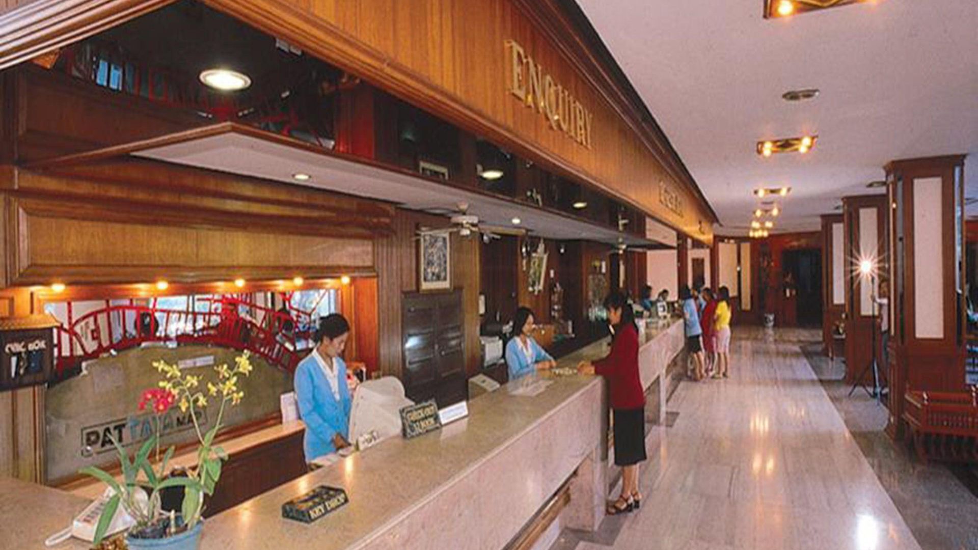 โรงแรมรอยัลพาเลซ โรงแรม