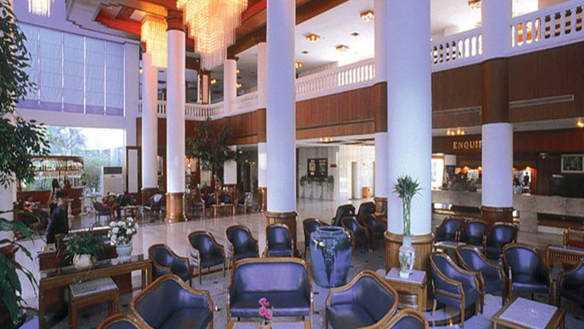 โรงแรม โรงแรมรอยัลพาเลซ