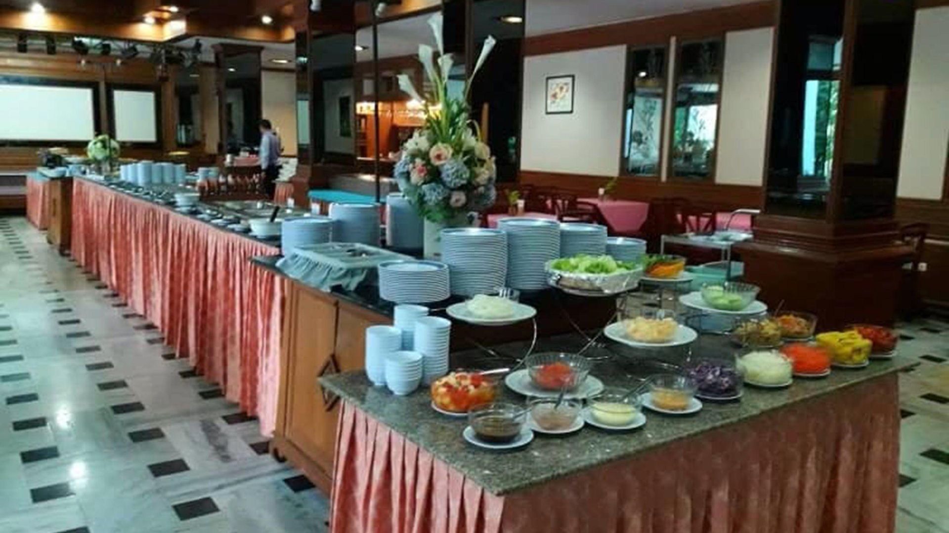 โรงแรมรอยัลพาเลซ 3*