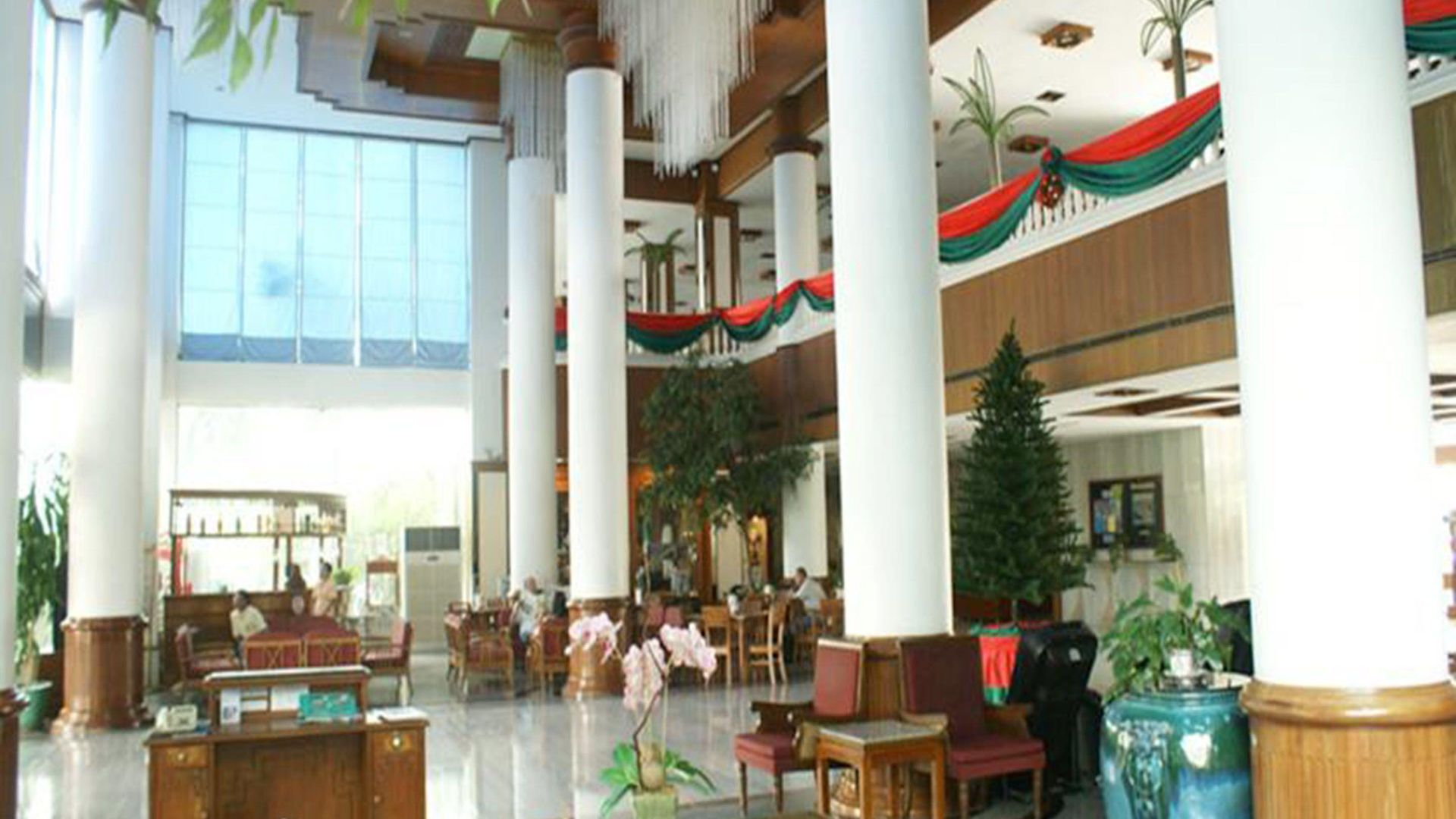 โรงแรมรอยัลพาเลซ 3*