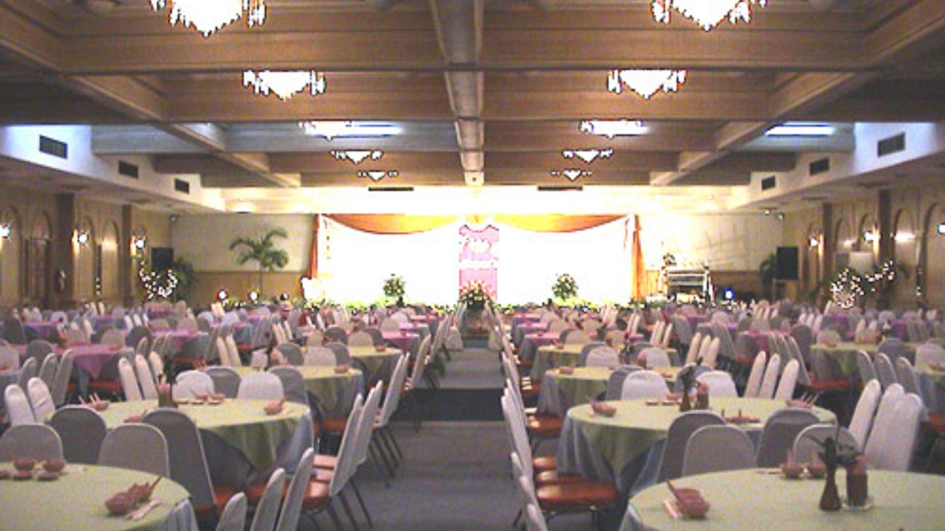 โรงแรมรอยัลพาเลซ