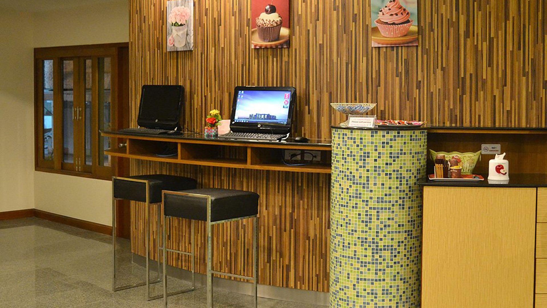 โรงแรม D Xpress