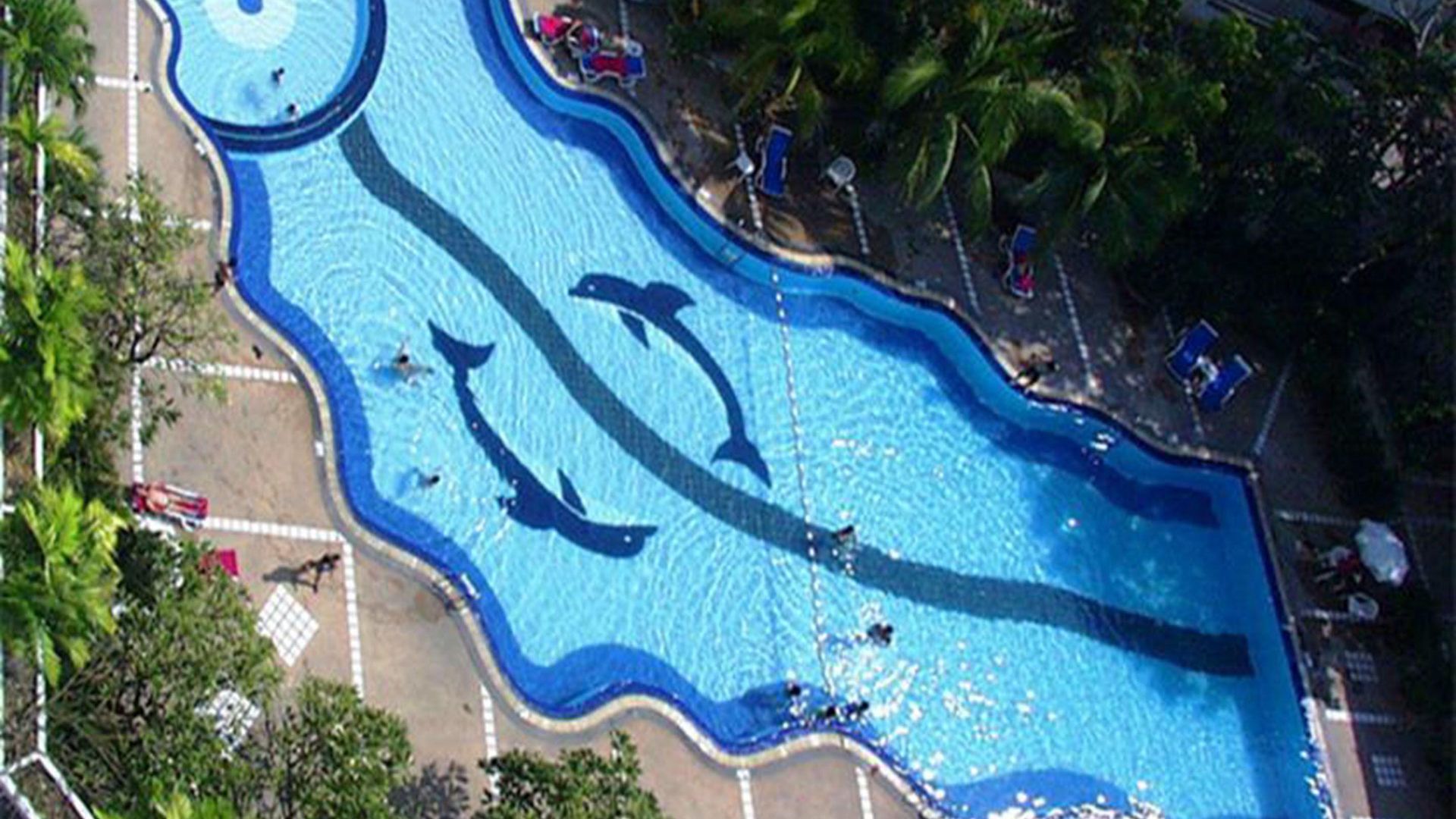 โรงแรม รายัล ทวินส์ พาเลซ 4*