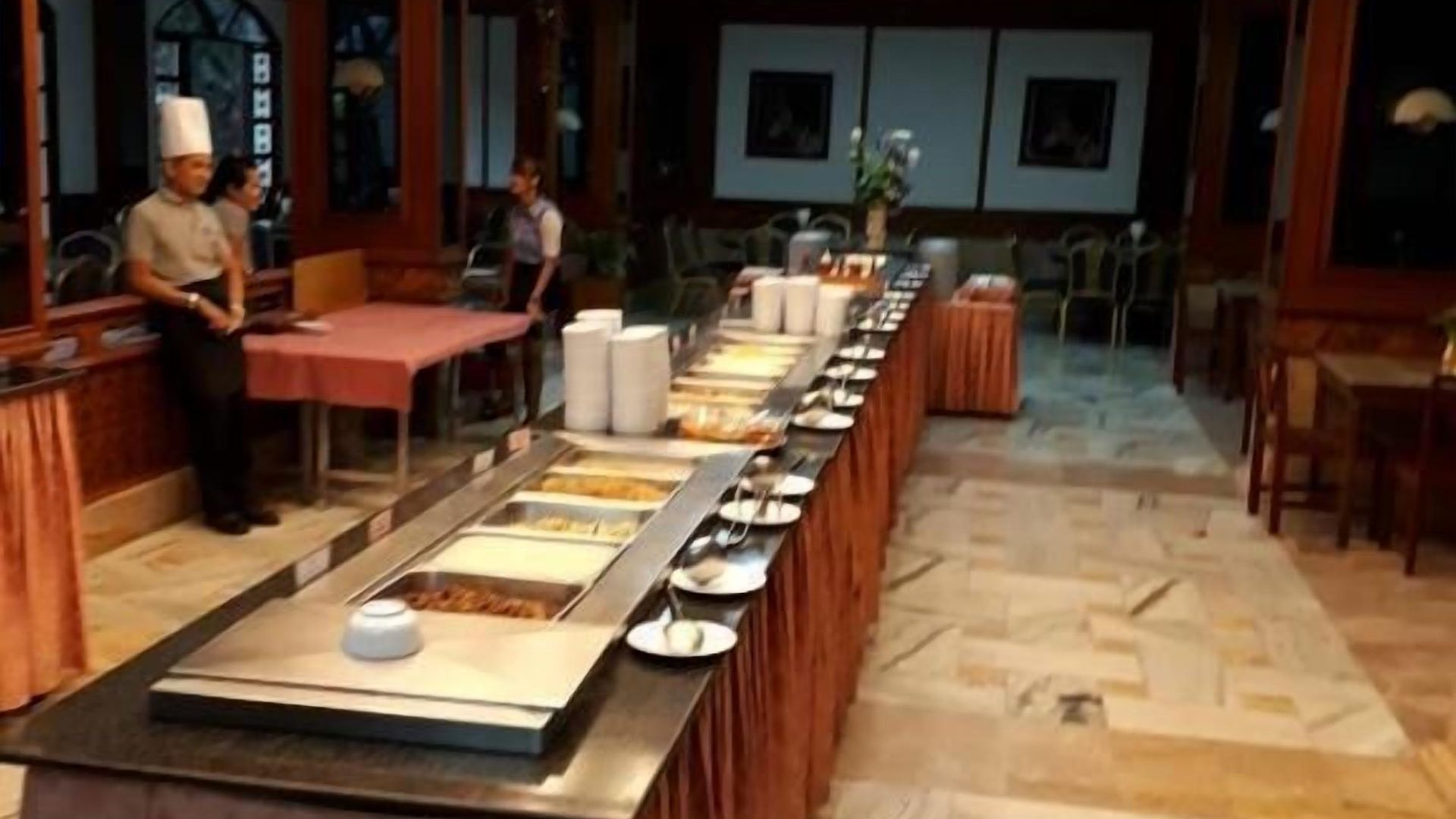 รายัล ทวินส์ พาเลซ โรงแรม