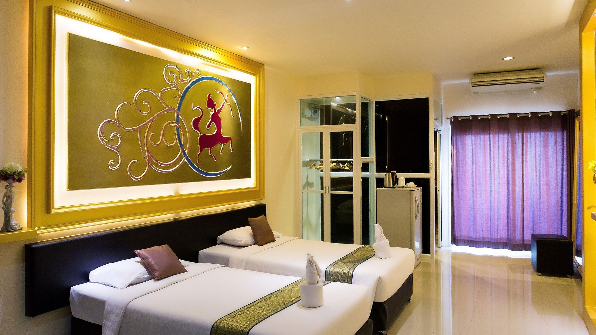 Resort Marble Garden View