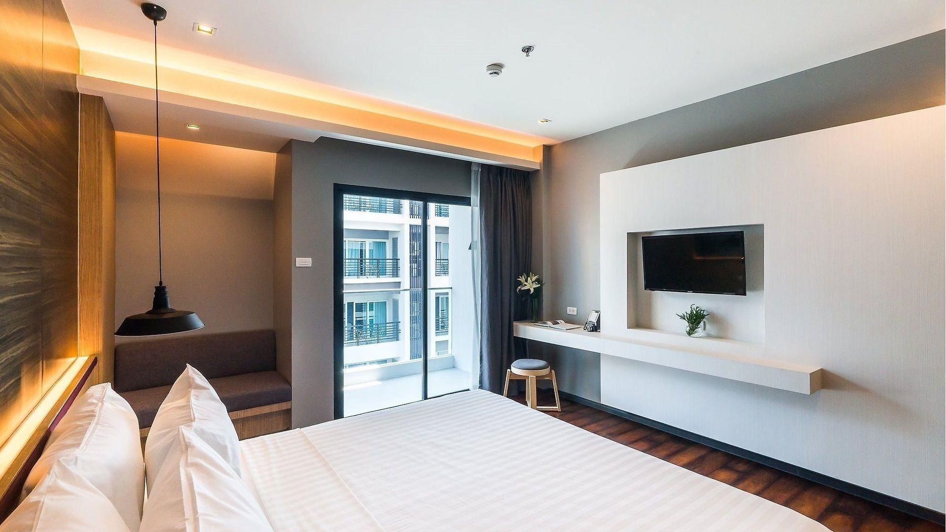 Sea Me Spring Tree (adults Only) Pattaya