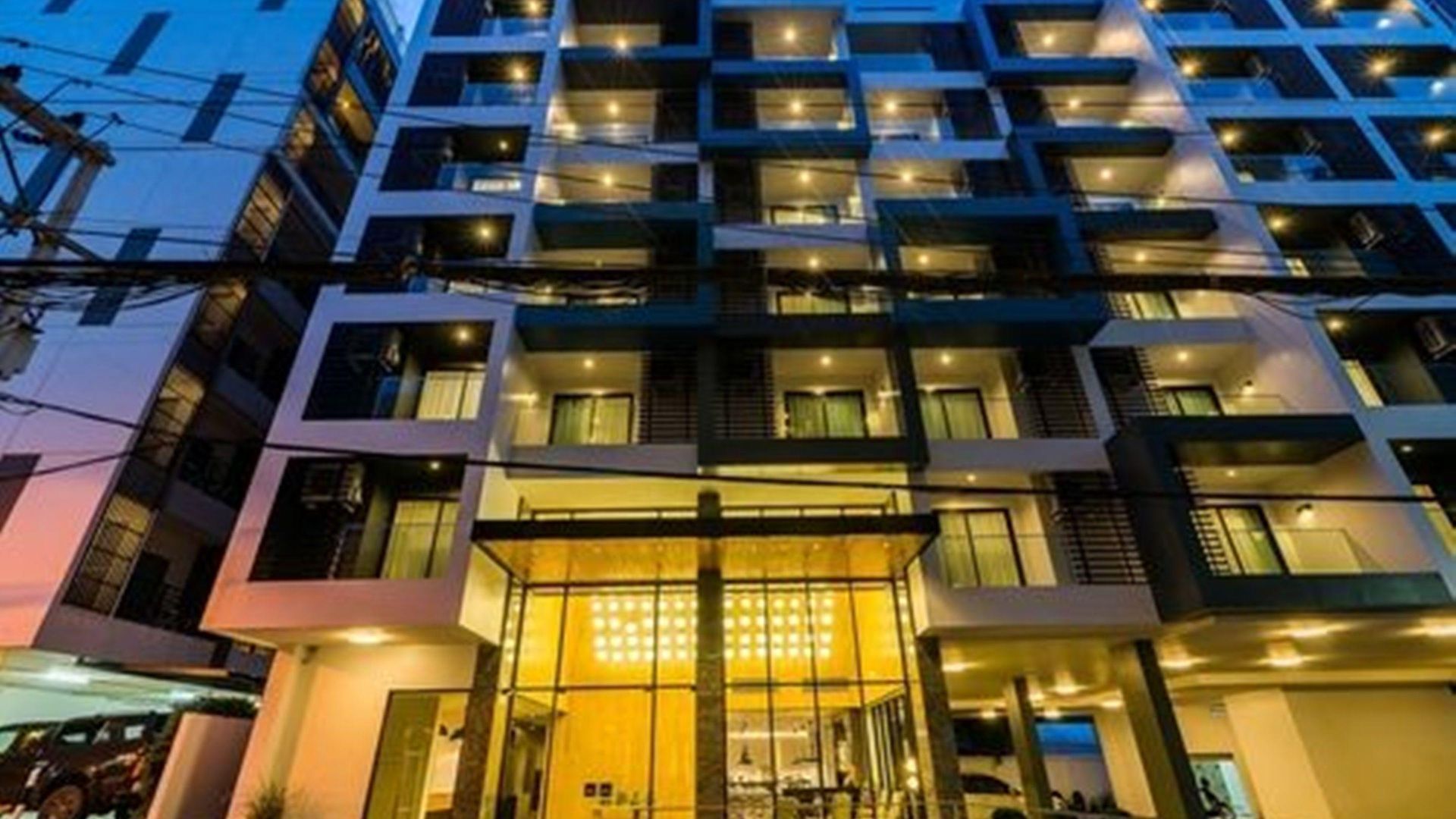 โรงแรม Sea Me Spring Tree (adults Only)