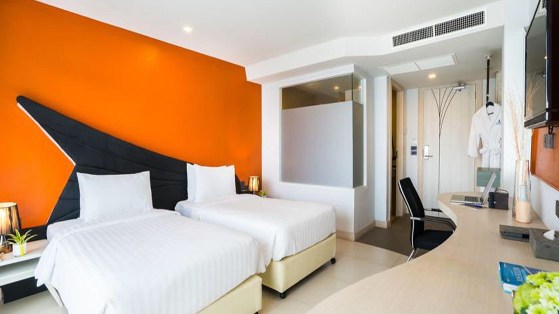 โรงแรม Blue Boat Jc 5*