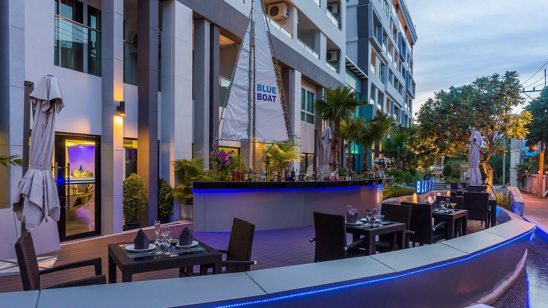 โรงแรม Blue Boat Jc