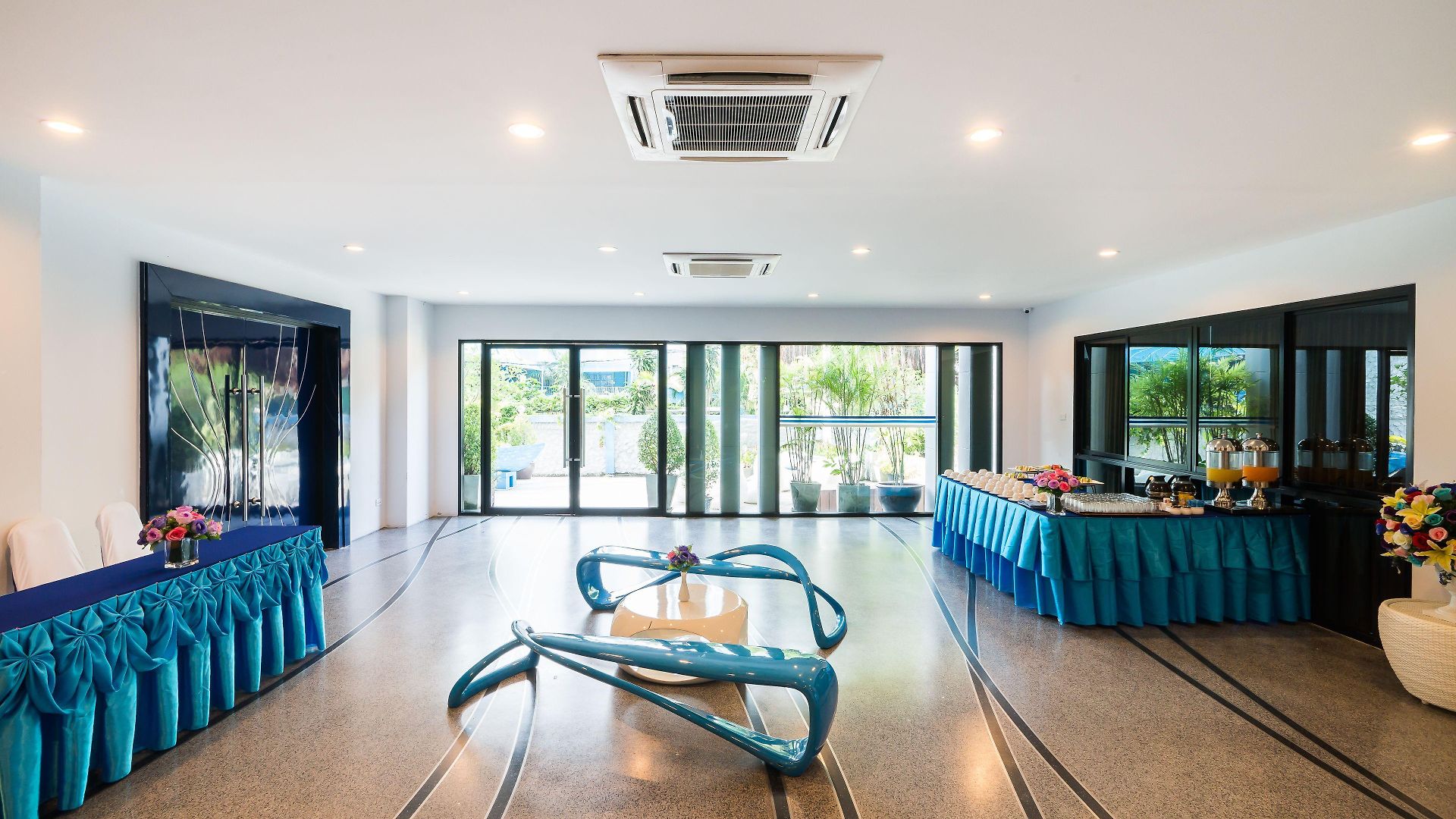 Blue Boat Jc โรงแรม 5*