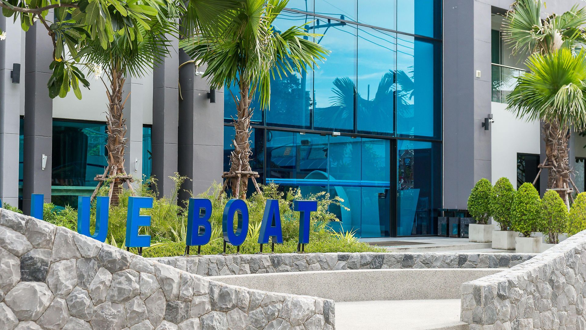 โรงแรม Blue Boat Jc 5*