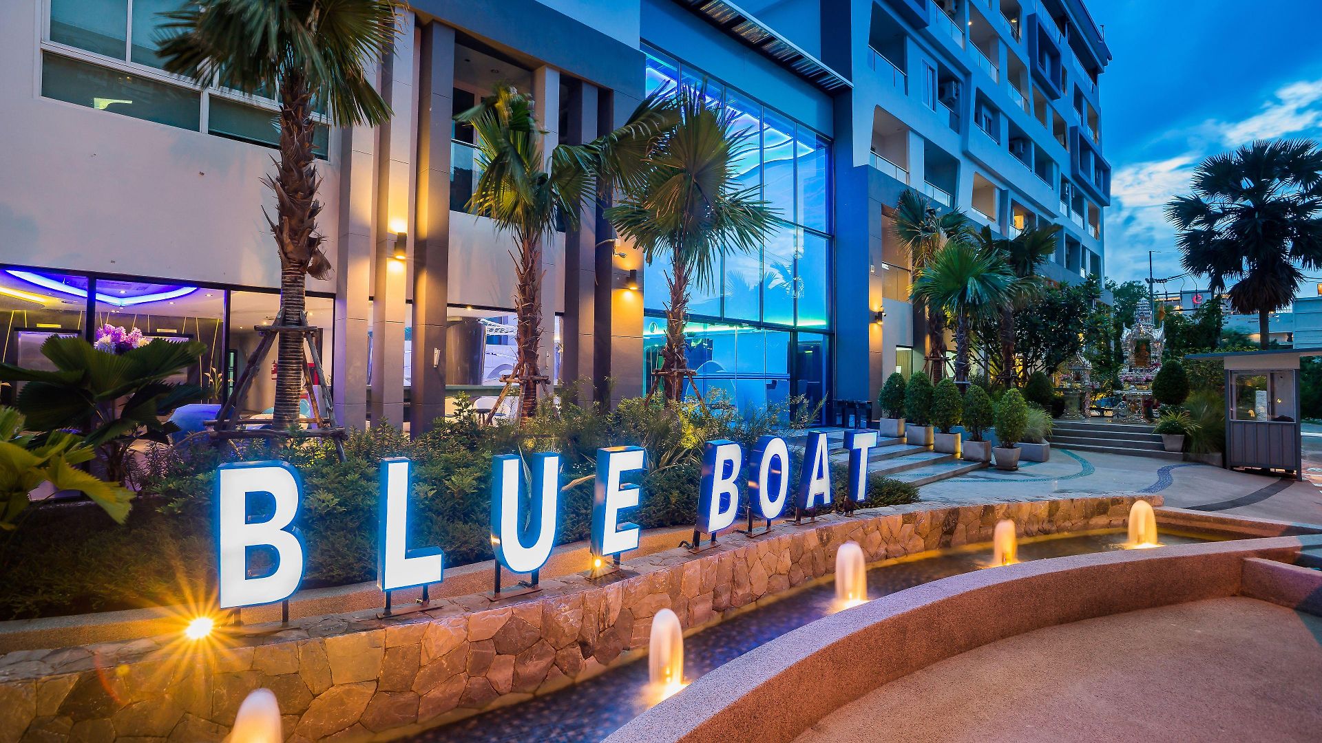 โรงแรม Blue Boat Jc 5*