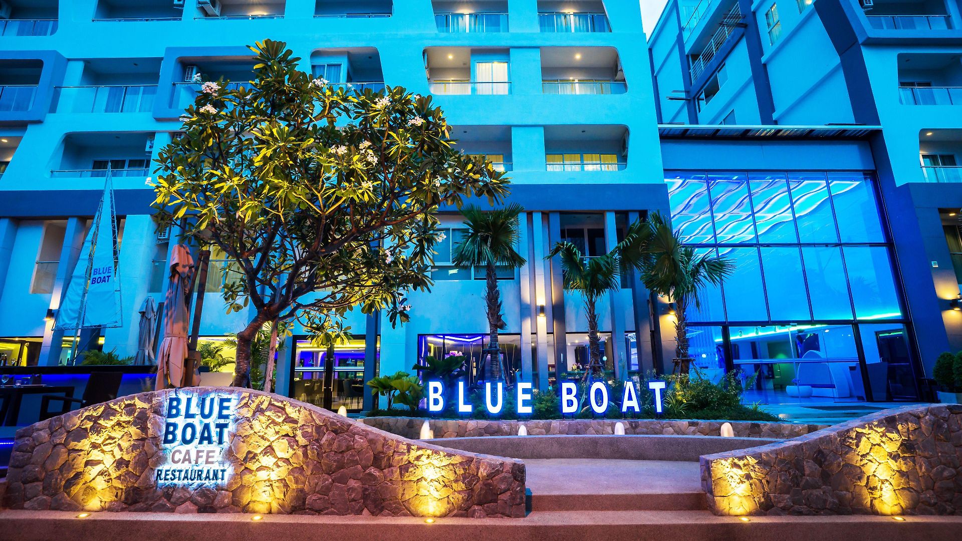 Blue Boat Jc โรงแรม