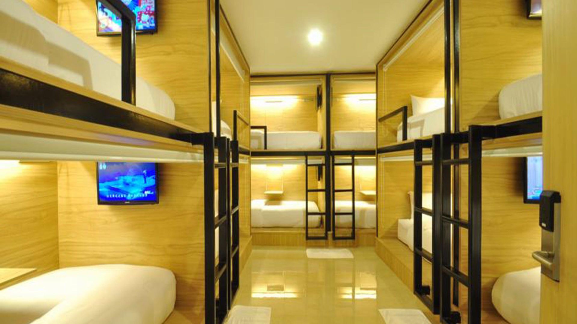 The Bedrooms ที่พัก