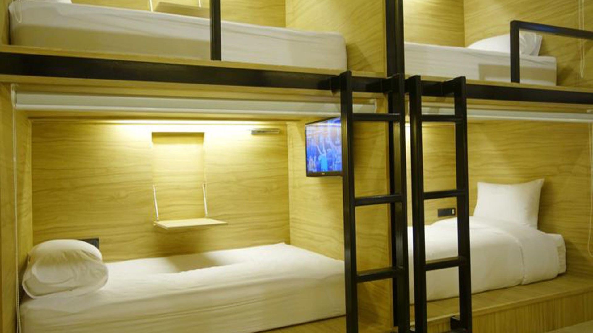 ที่พัก The Bedrooms *