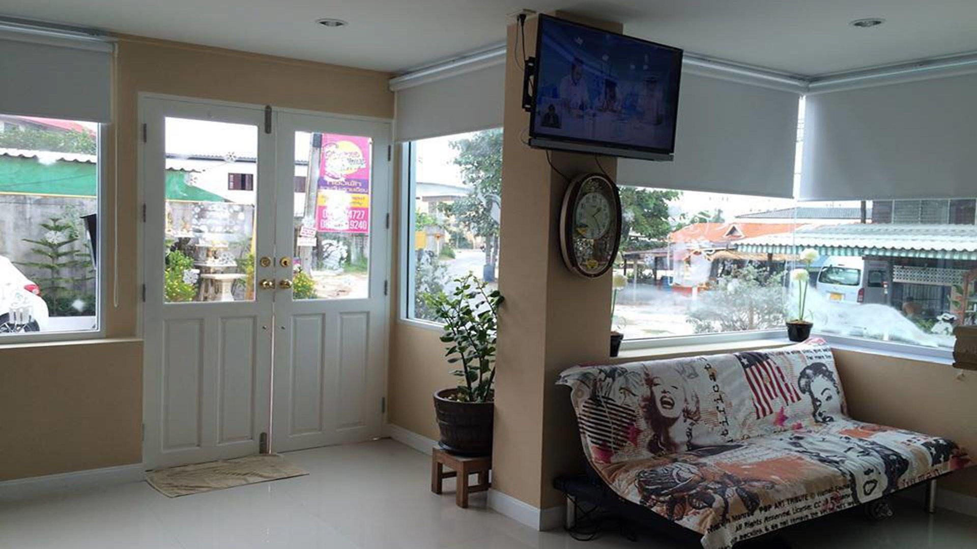 โอโย 75389 แพนโดร่า เฮาส์ โรงแรม 2*