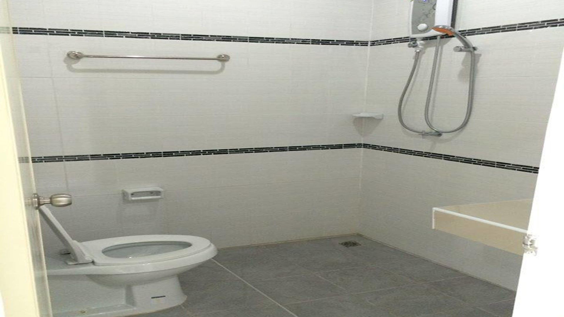 โอโย 75389 แพนโดร่า เฮาส์ โรงแรม 2*