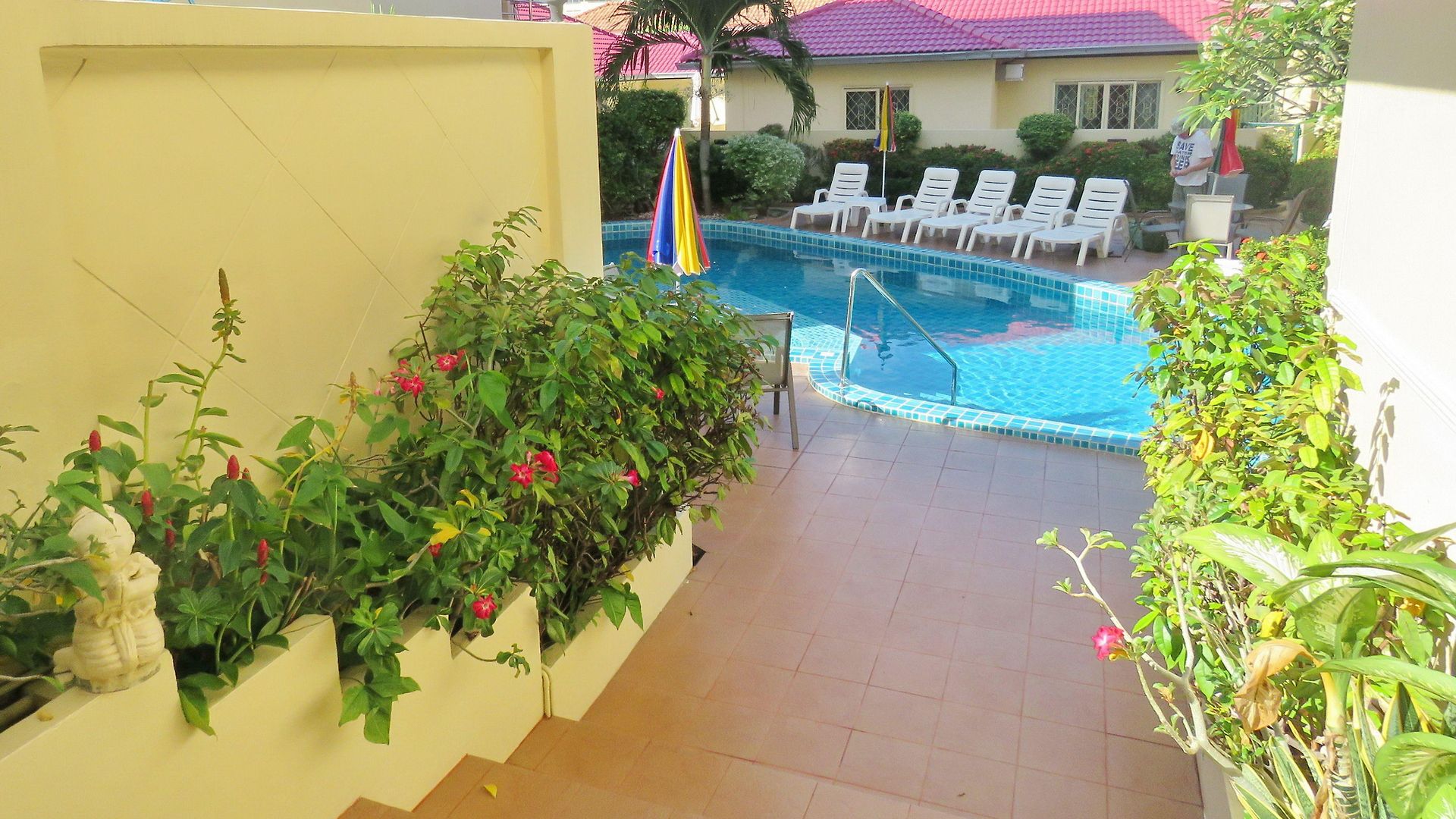 Butterfly Garden Boutique By Luxury View Ex Lg Apts And Villas, A Lifestyle Destination 1 To 3 Bedroom Units 110 To 190 Sqmtr, 2 Full Bathrooms, Rain Shower, Complete Kitchen, Free Fast Fiber Wifi, 55
