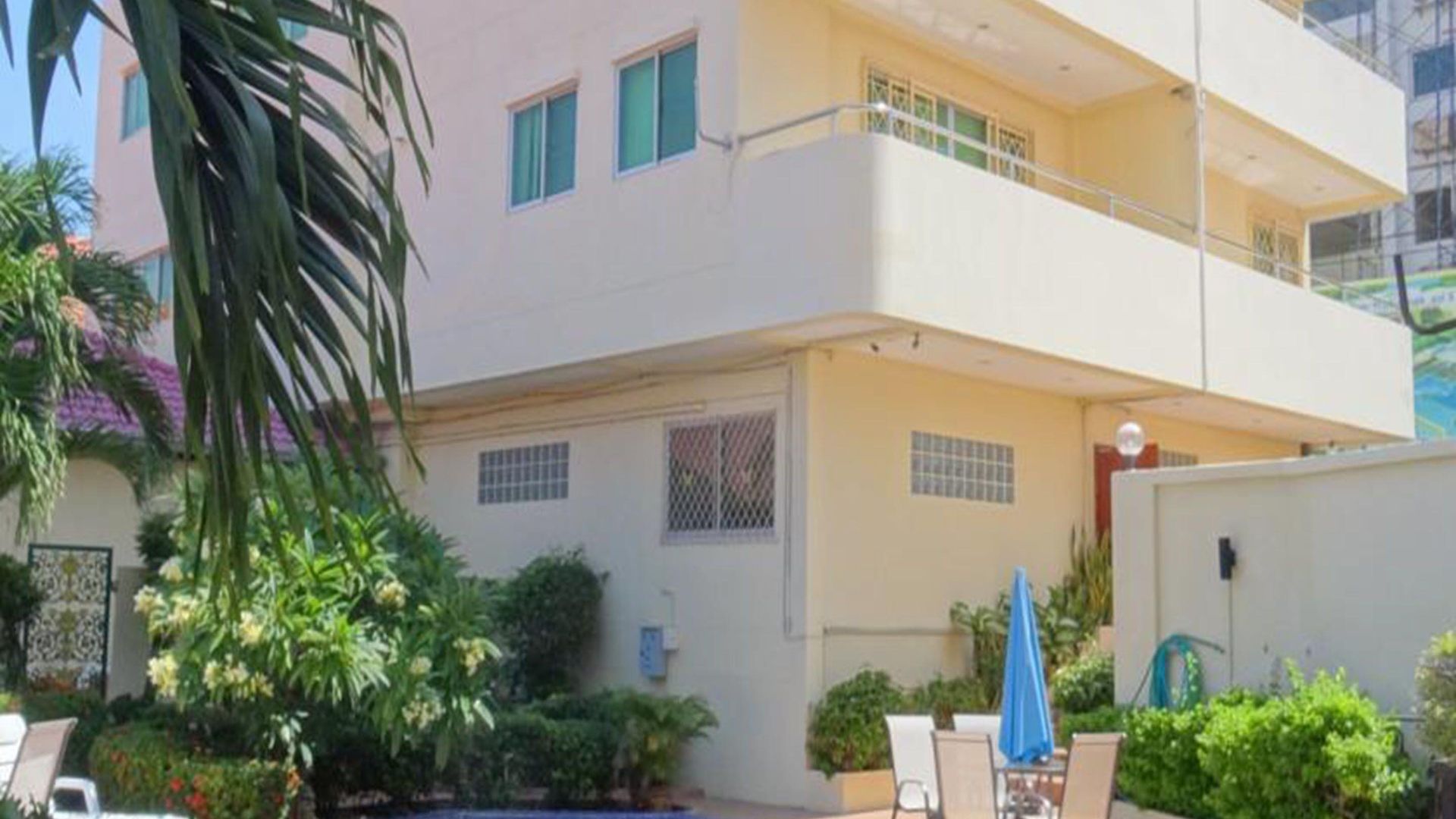 Butterfly Garden Boutique By Luxury View Ex Lg Apts And Villas, A Lifestyle Destination 1 To 3 Bedroom Units 110 To 190 Sqmtr, 2 Full Bathrooms, Rain Shower, Complete Kitchen, Free Fast Fiber Wifi, 55