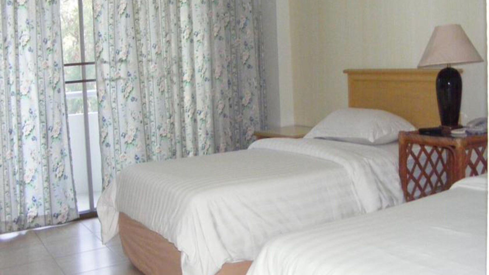 Garden Paradise Hotel 3*