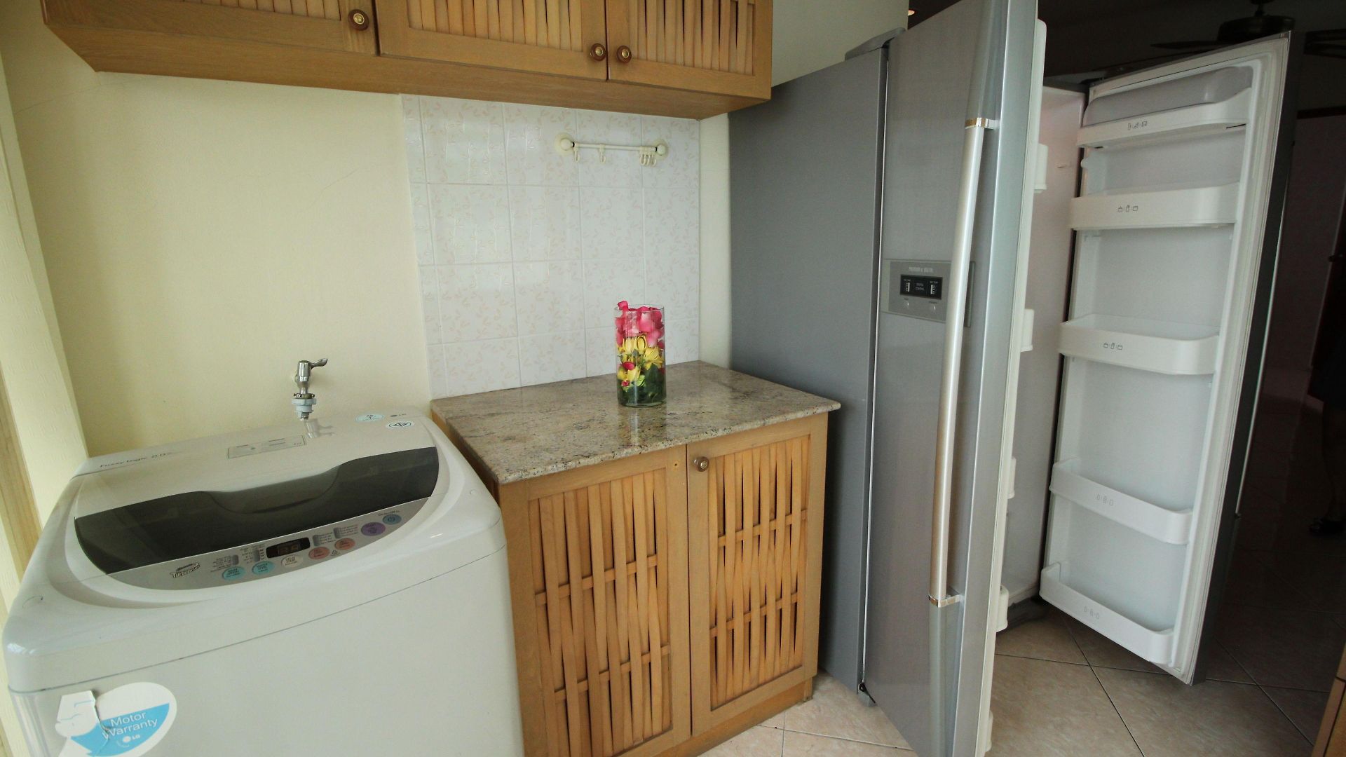 อพาร์ตโฮเทล Butterfly Garden Boutique Residences Apts And Villas, A Lifestyle Destination Ex Lg 1-3 Bedroom Units , Full Kitchen, 2 Full Bathrooms, Rain Shower, Bath, Free Bbq, Free Fast Fiber Optic Wifi, Staff 24-7 3*