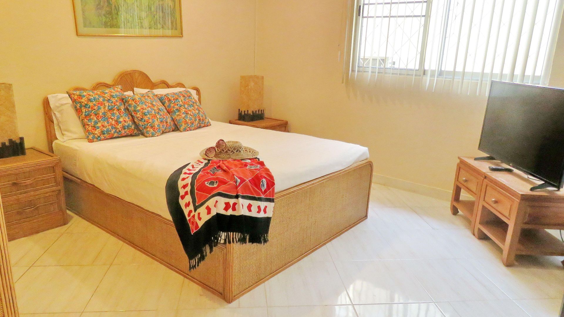 Butterfly Garden Boutique Residences Apts And Villas, A Lifestyle Destination Ex Lg 1-3 Bedroom Units , Full Kitchen, 2 Full Bathrooms, Rain Shower, Bath, Free Bbq, Free Fast Fiber Optic Wifi, Staff 24-7 อพาร์ตโฮเทล Pattaya