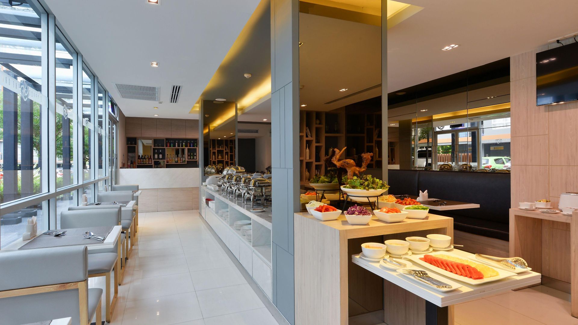 โรงแรม The Grass Serviced Pattaya