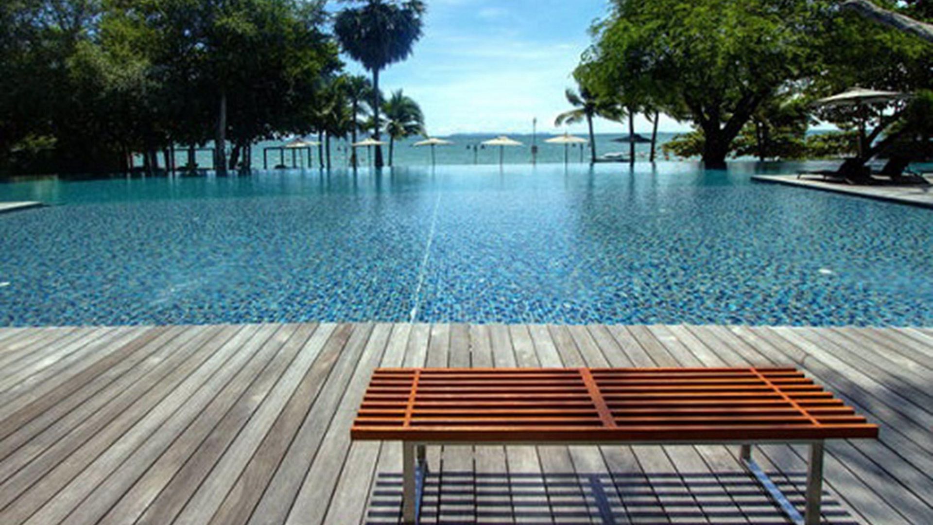 Northpoint Luxury Grandisvillas โรงแรม