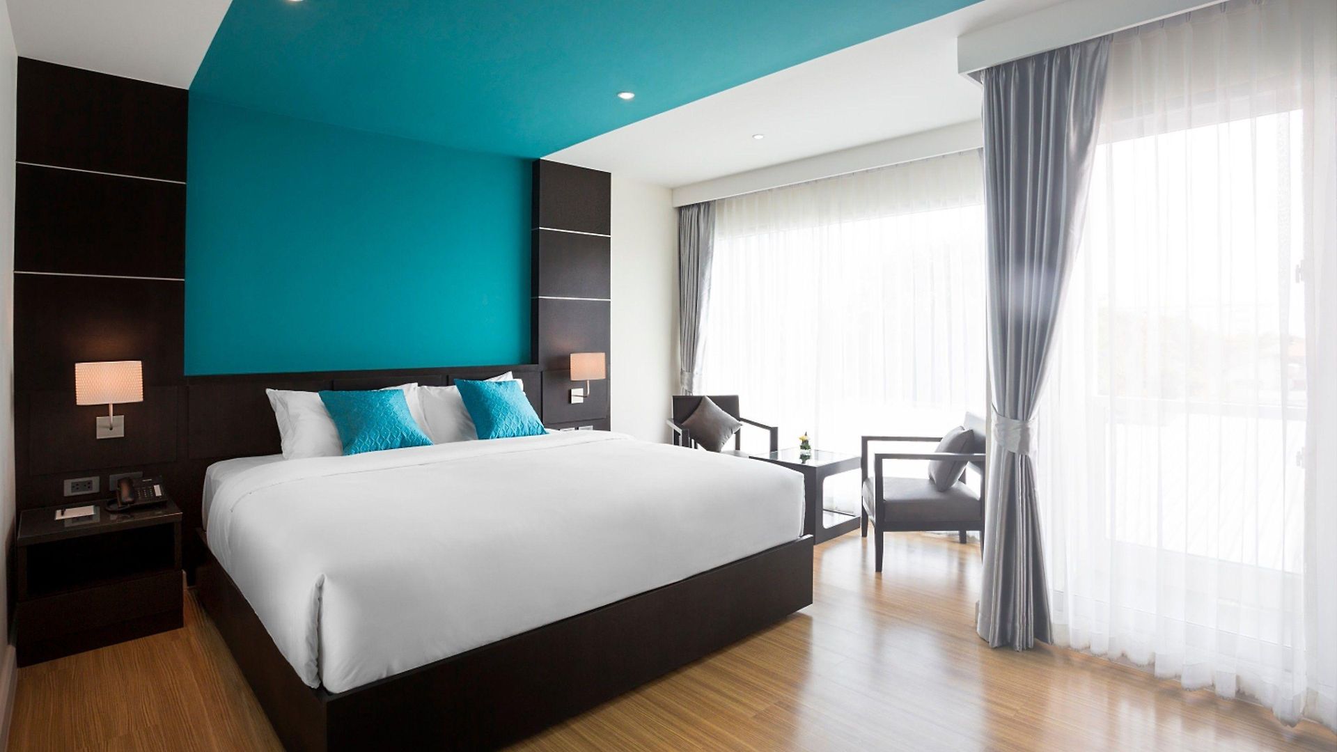 Unique Regency โรงแรม Pattaya
