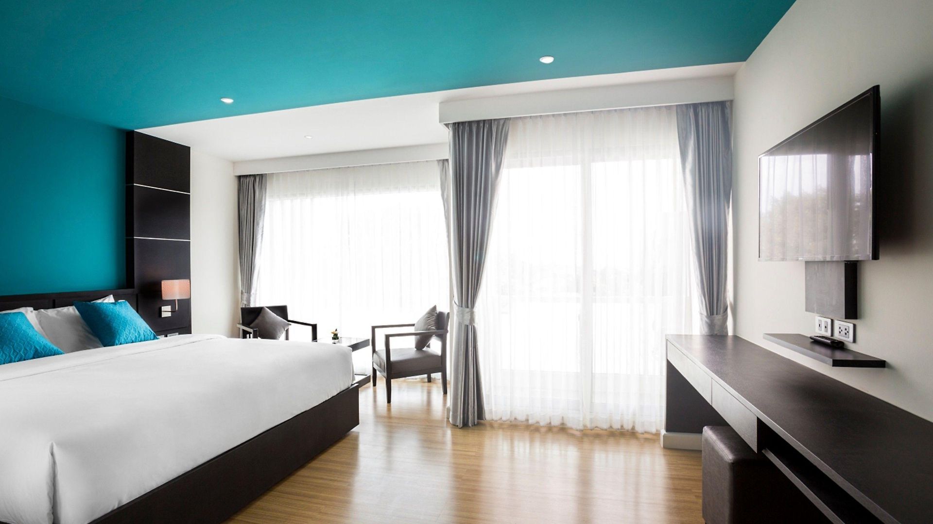 Unique Regency Pattaya