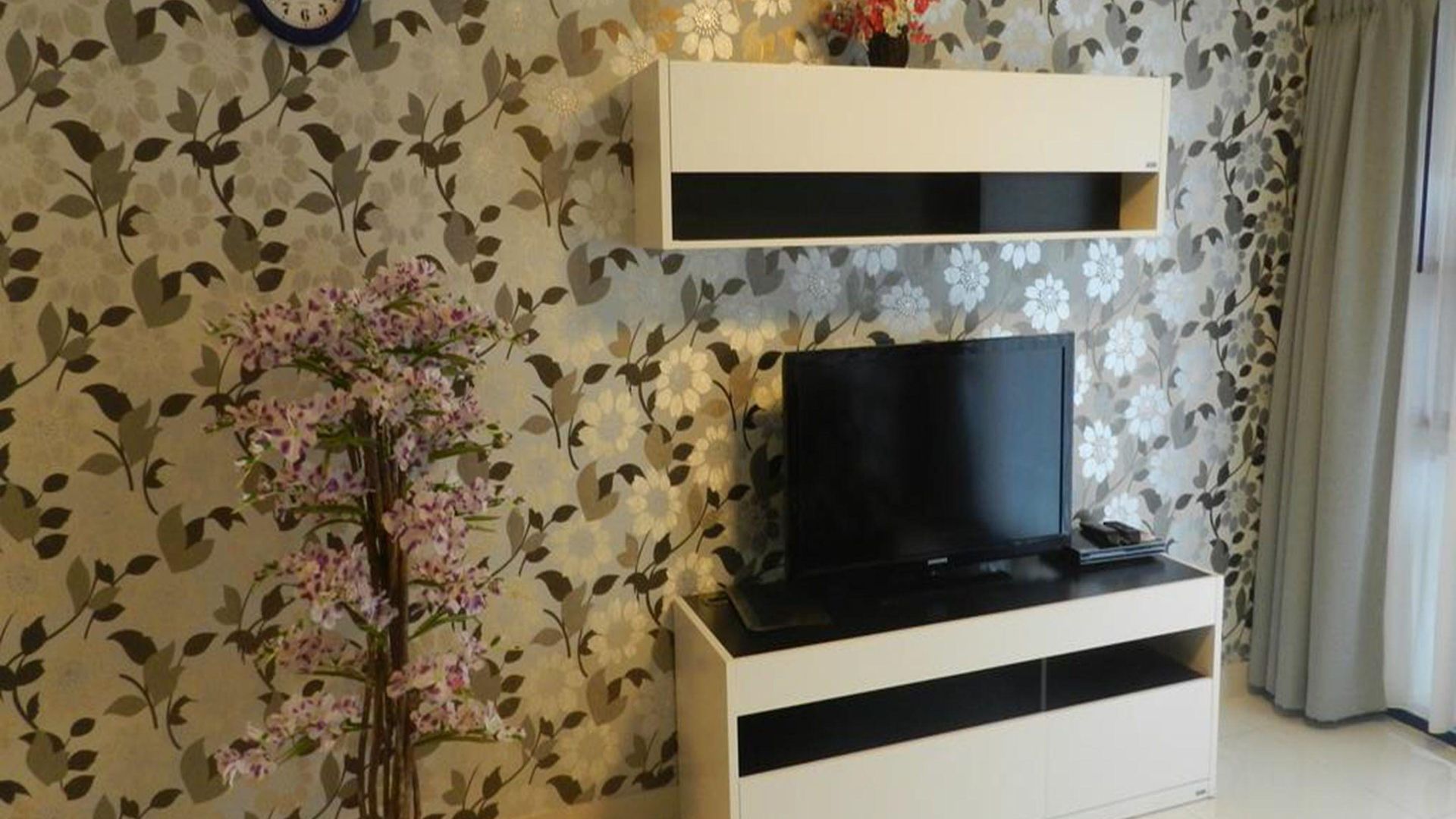 Neocondo