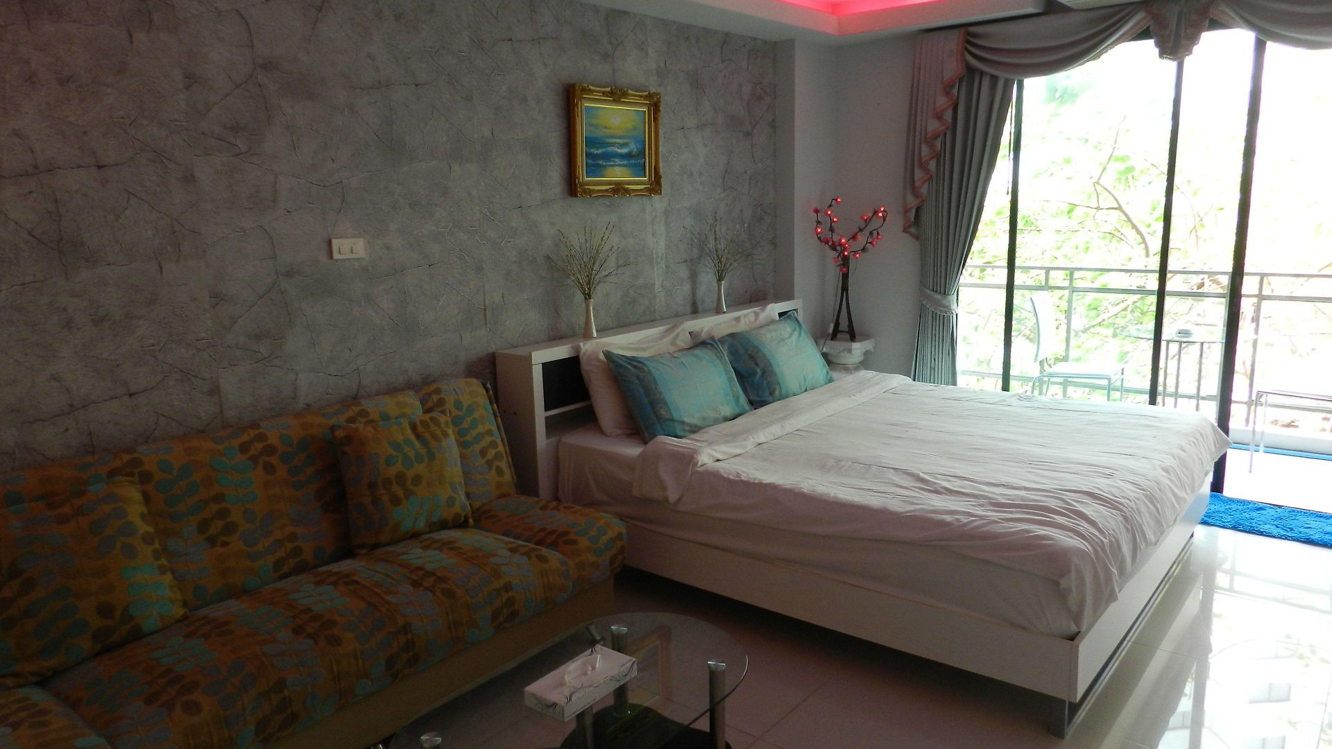 Neocondo โรงแรม