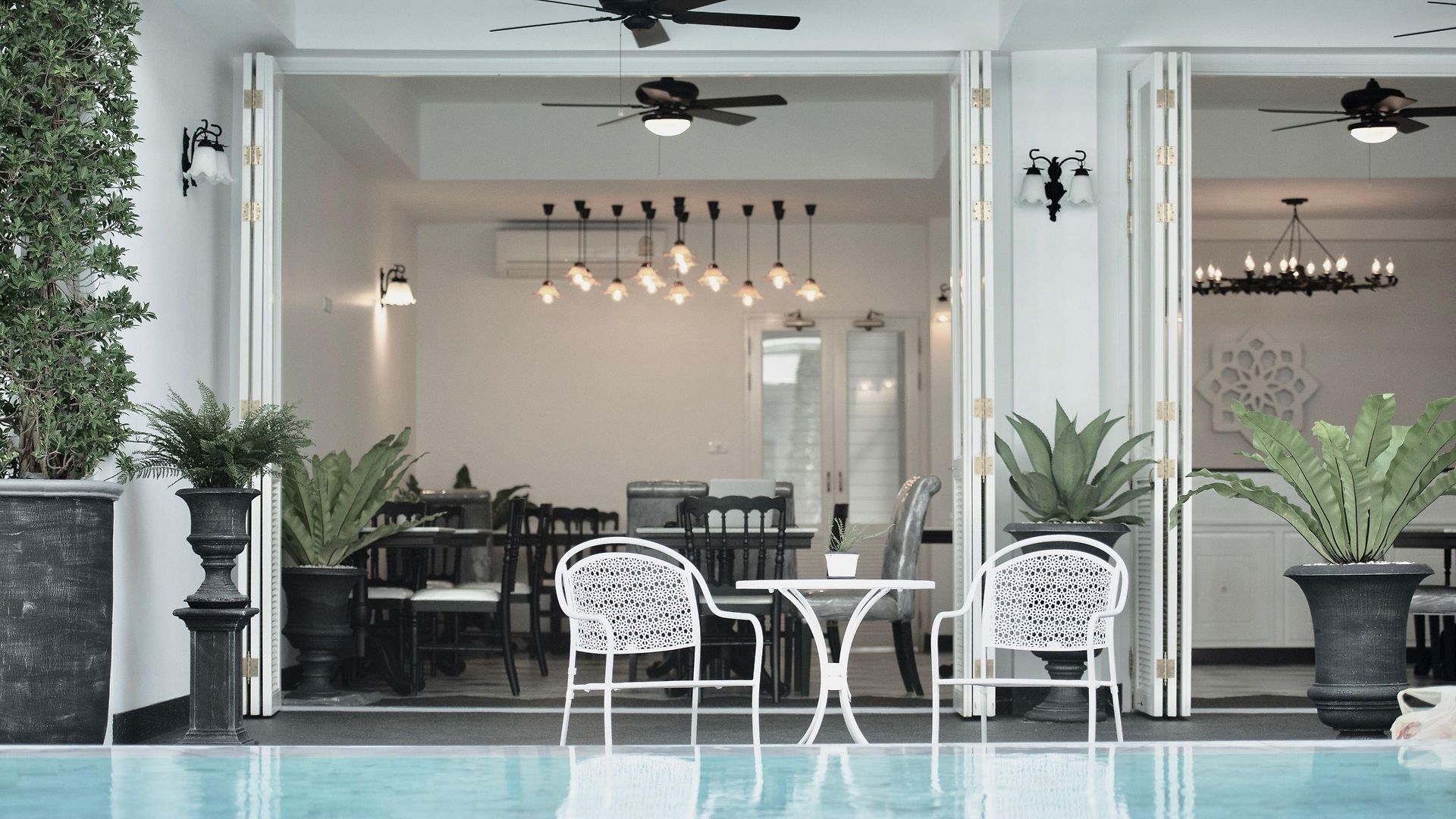 โรงแรม Noursabah