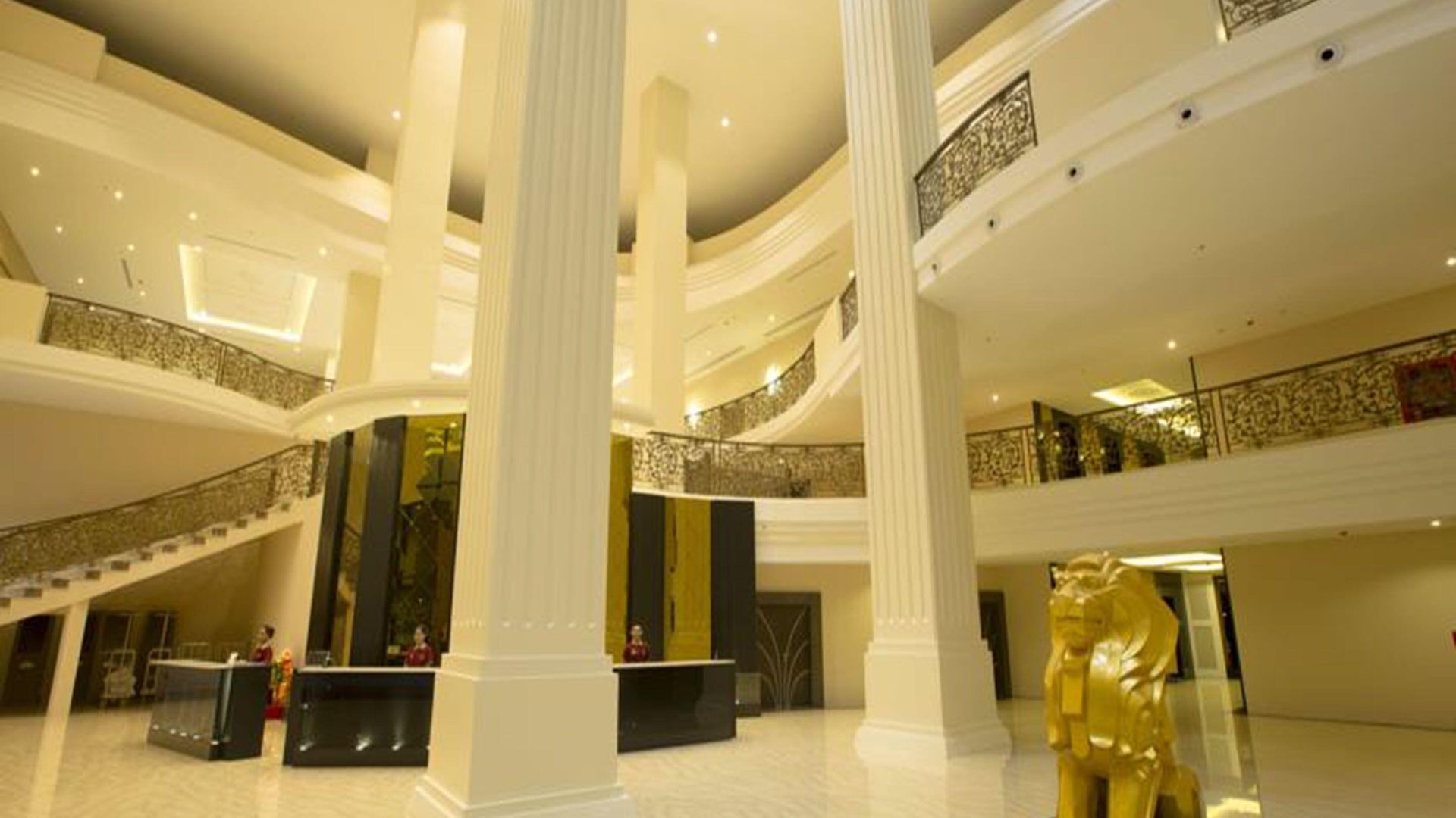 โรงแรม Grand Palazzo - Sha Extra 5*
