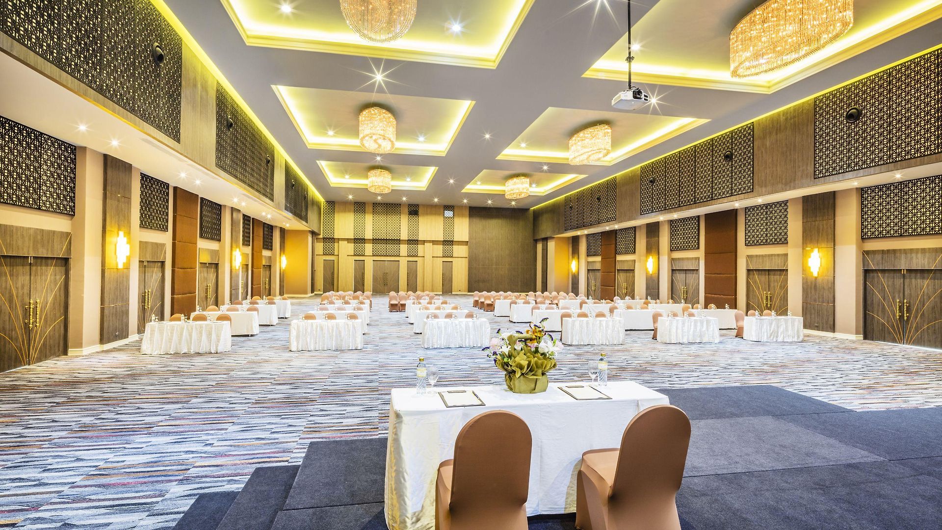 Grand Palazzo - Sha Extra โรงแรม 5*