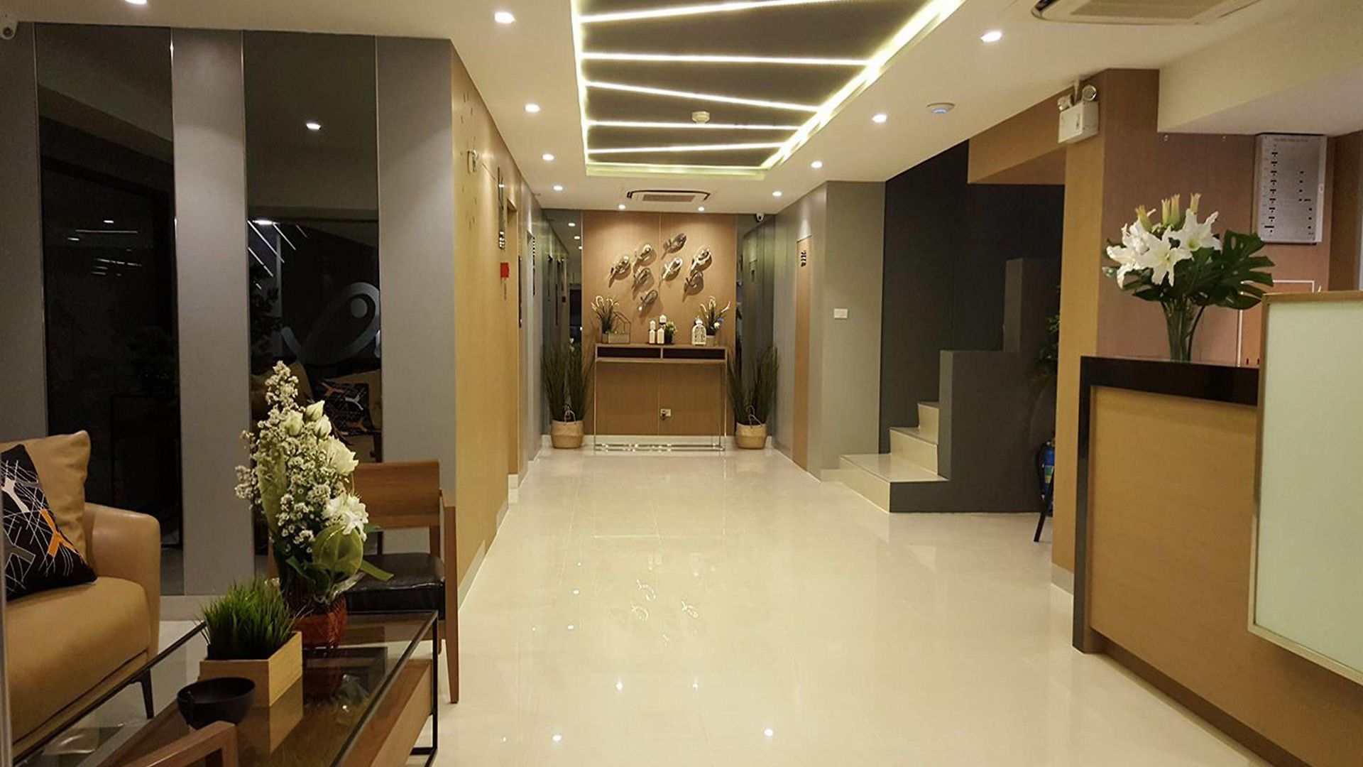 เพลิน เพลซ เรสซิเดนซ์ โรงแรม
