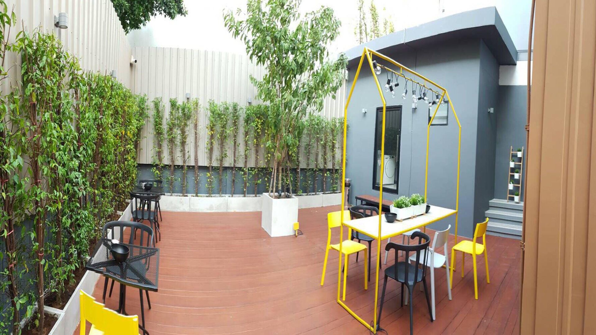 เพลิน เพลซ เรสซิเดนซ์ 3*