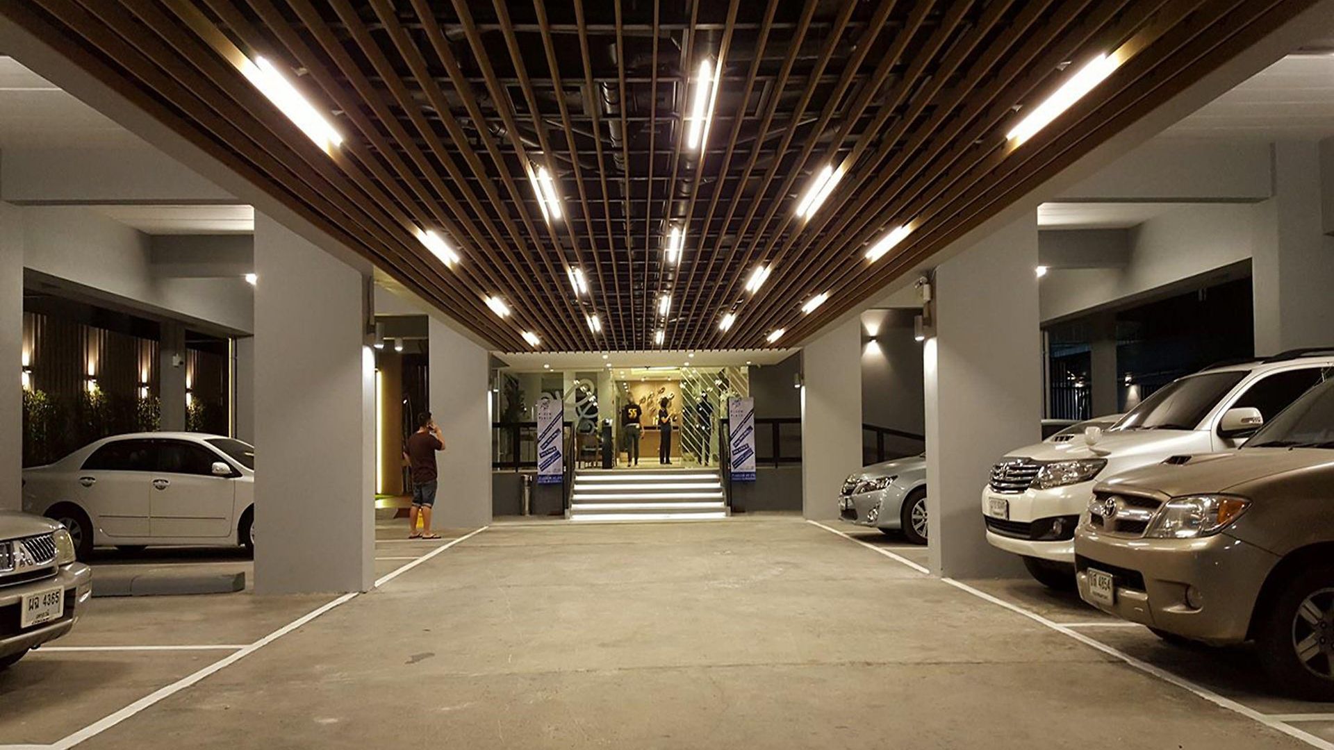 เพลิน เพลซ เรสซิเดนซ์ โรงแรม