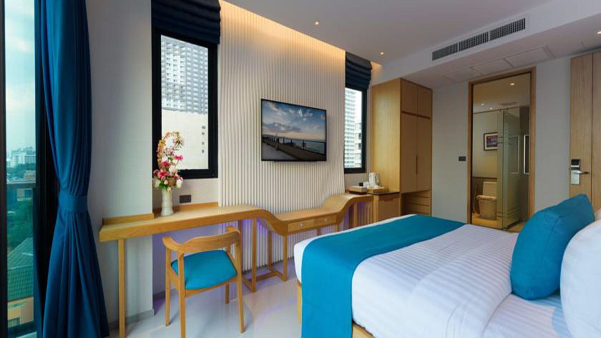 Deep Blue Z10 3* Pattaya