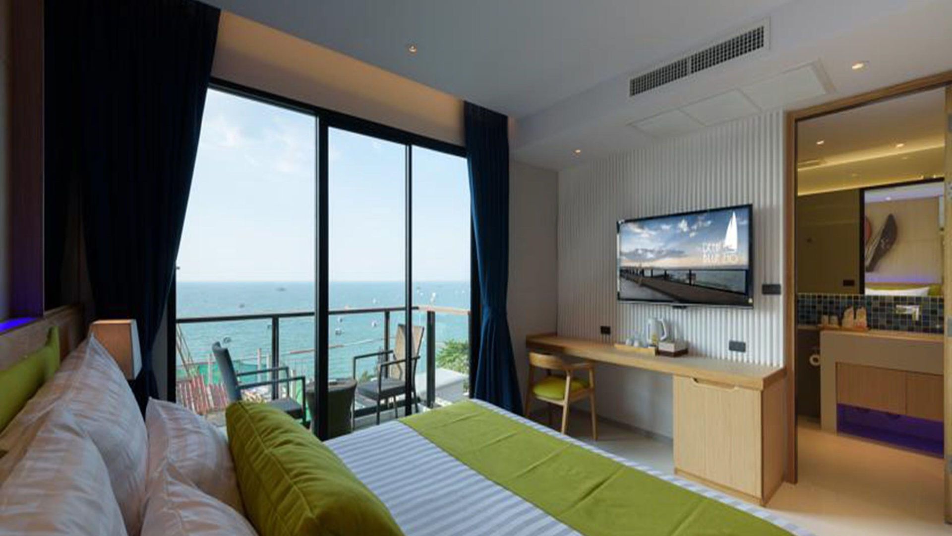Deep Blue Z10 Pattaya