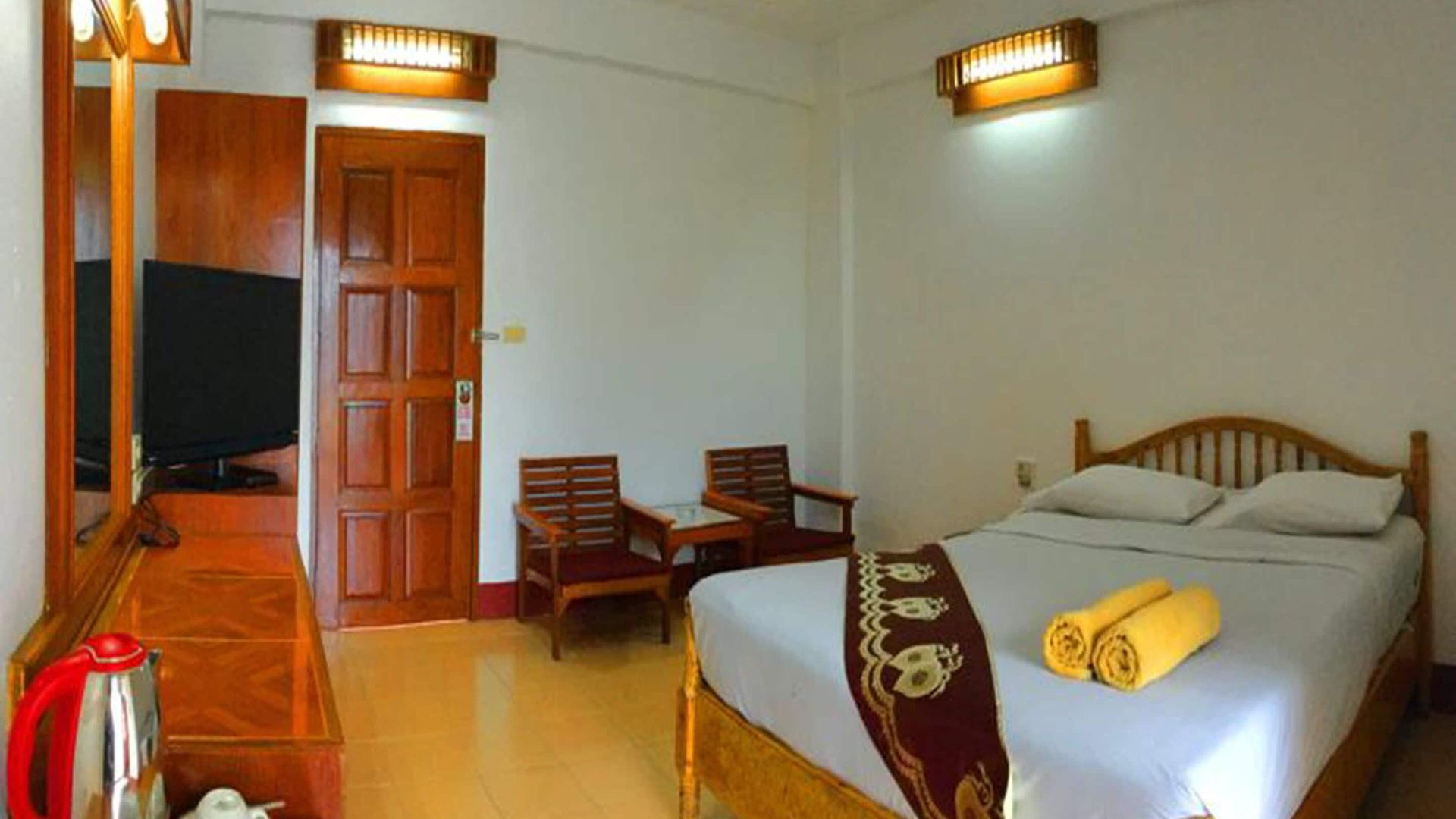 Bliss Mansion โรงแรม Pattaya